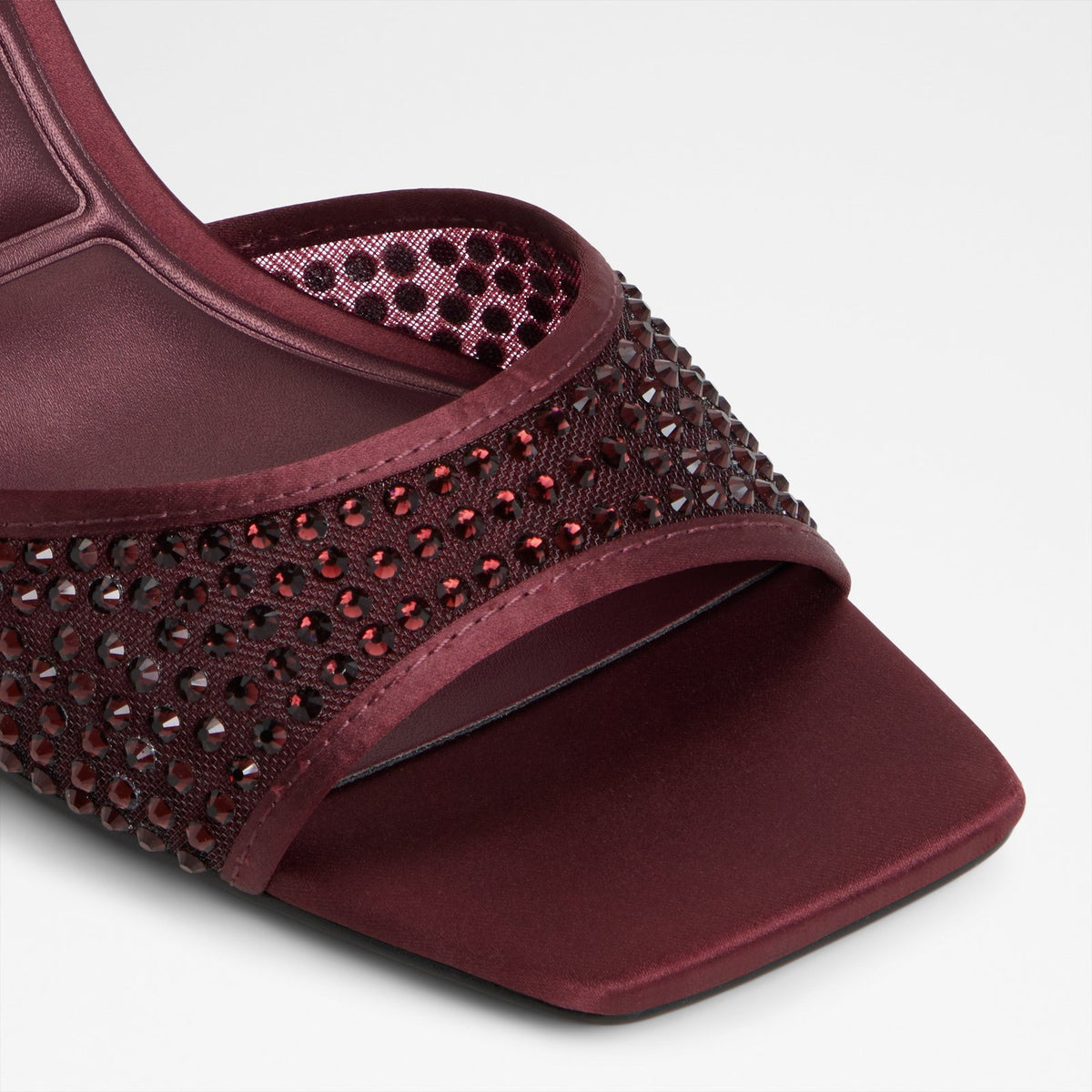 Agatha - Red - image 4
