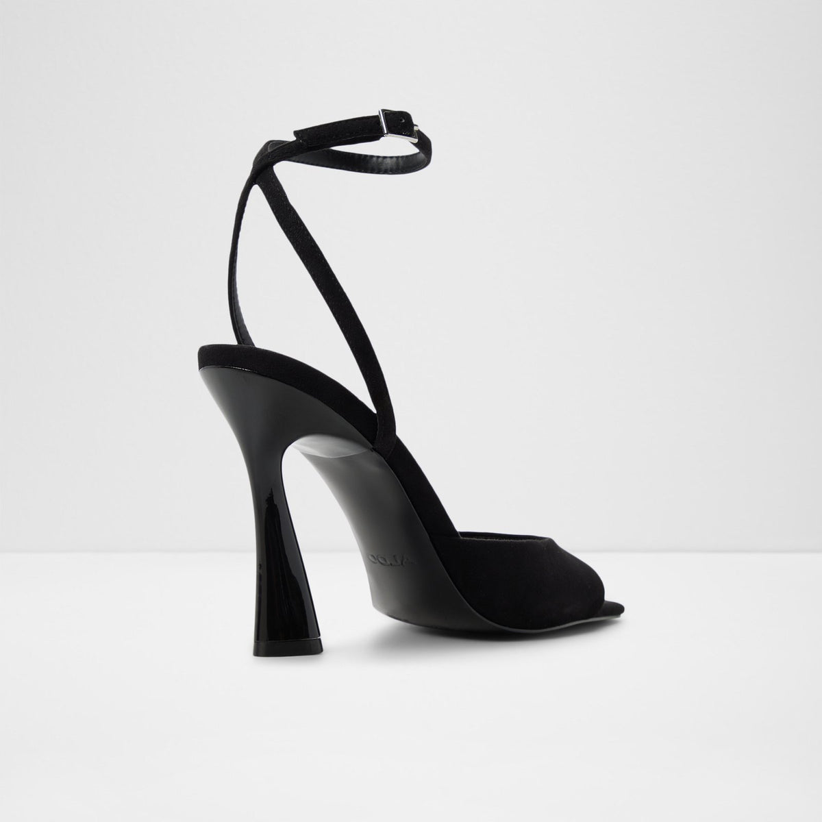 Alisonn - Black - image 1