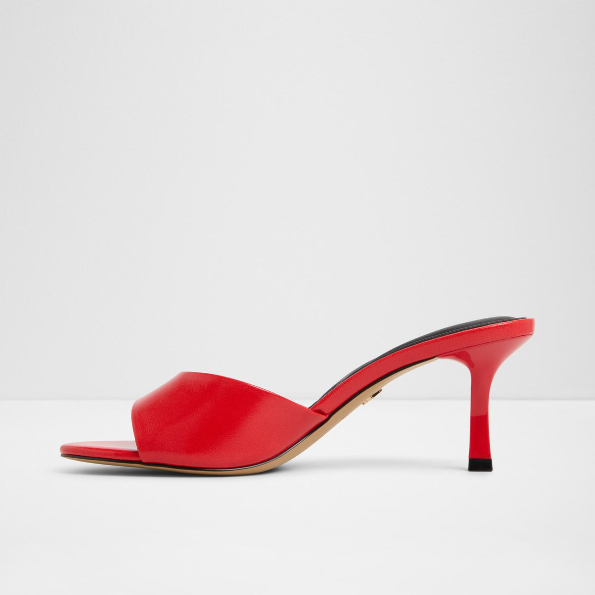 Annaberaen - Red - image 2