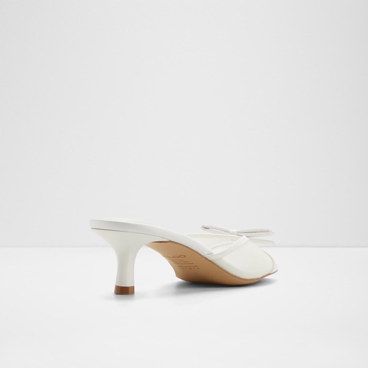 Begoniaa - White (121) - image 1