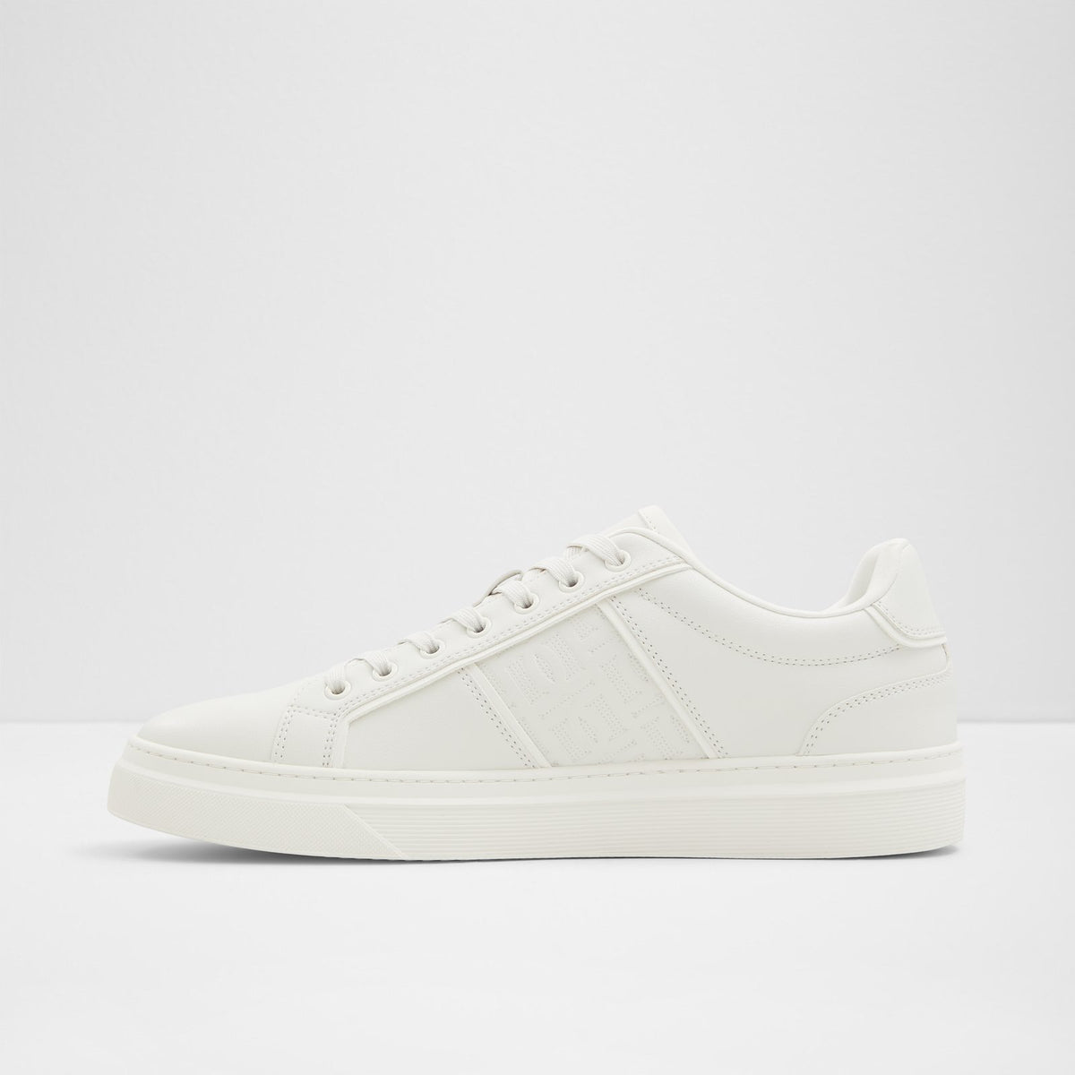 Courtline - White - image 2