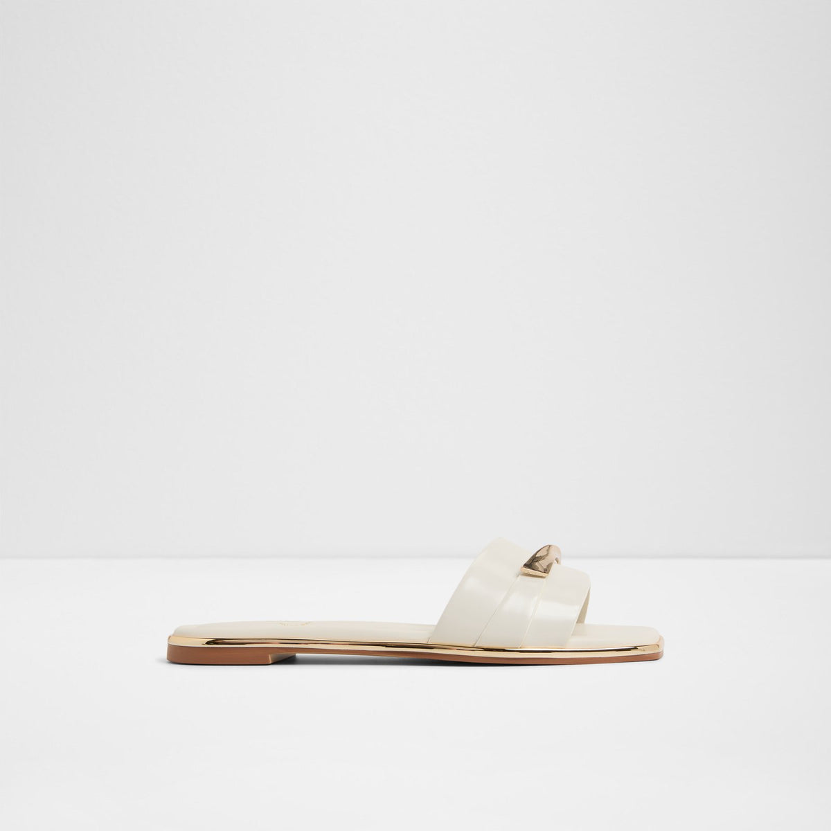 Darlina - White - square image
