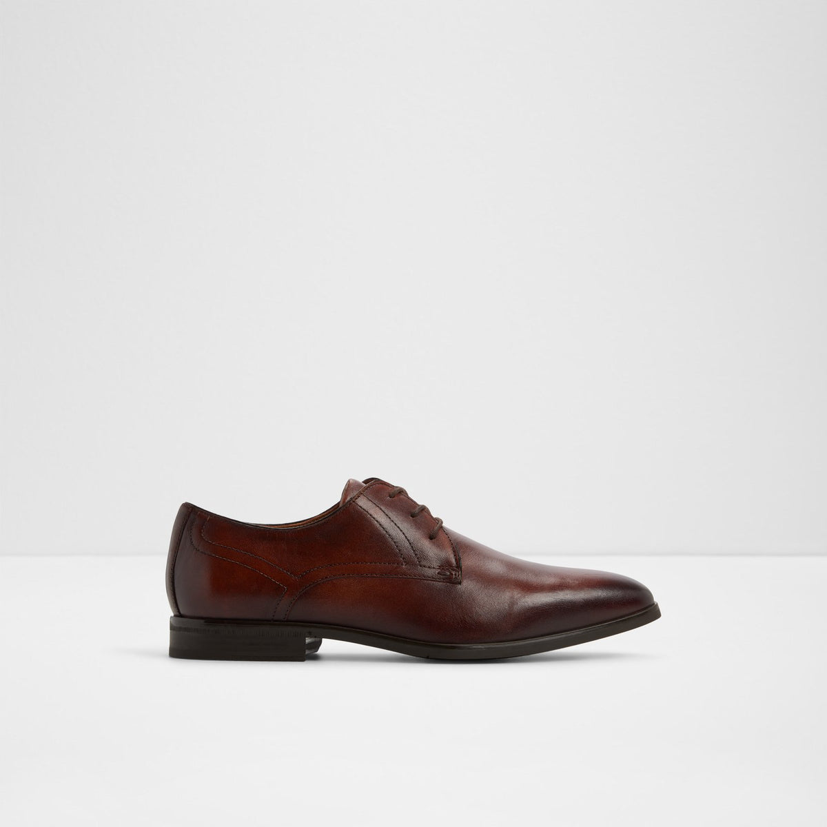 Emelio - Brown - square image
