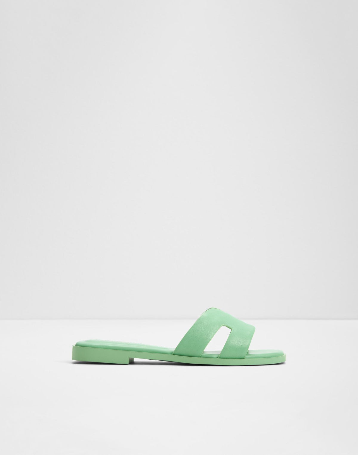 Itsandal - Green - alternate image