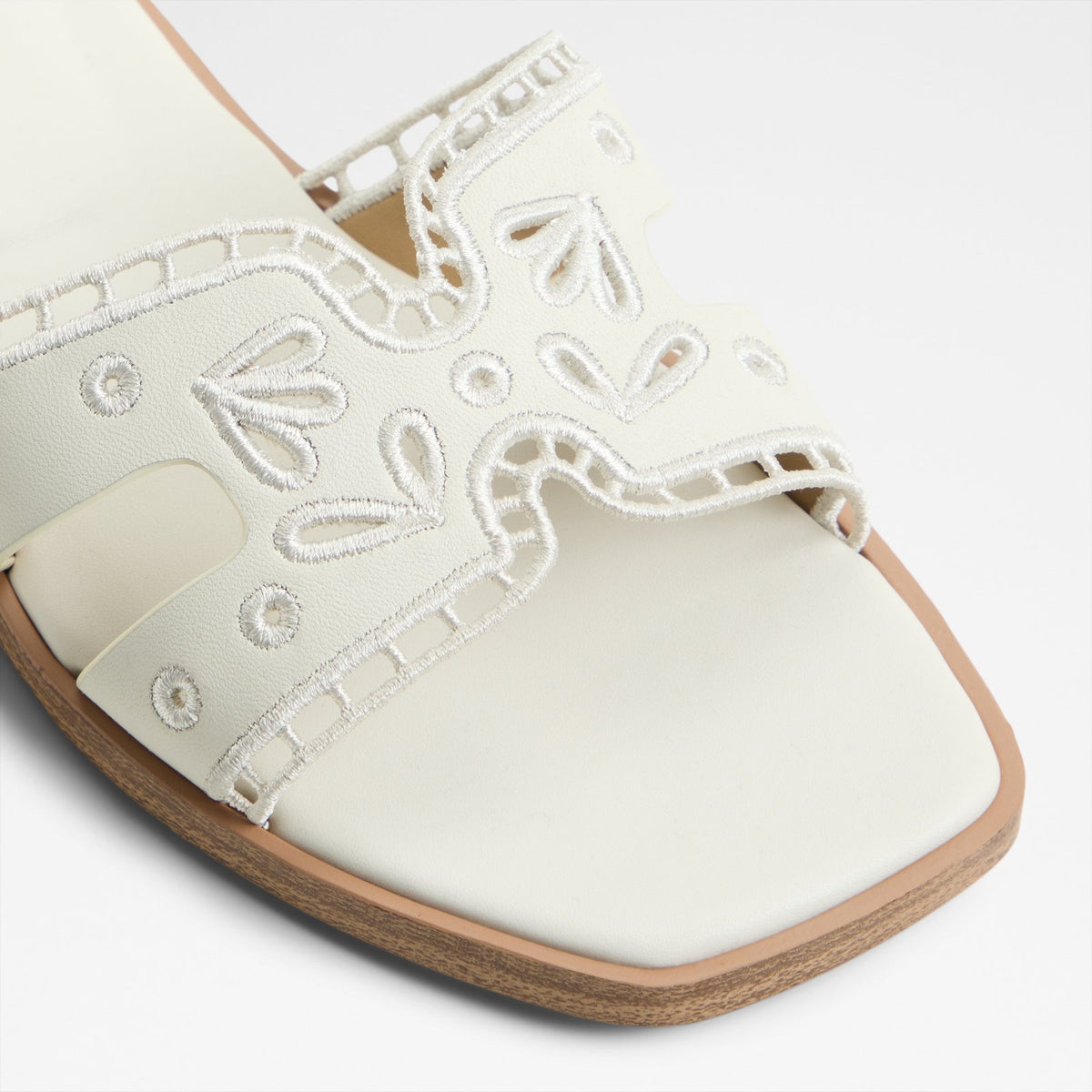 Itsandal - White (110) - image 4
