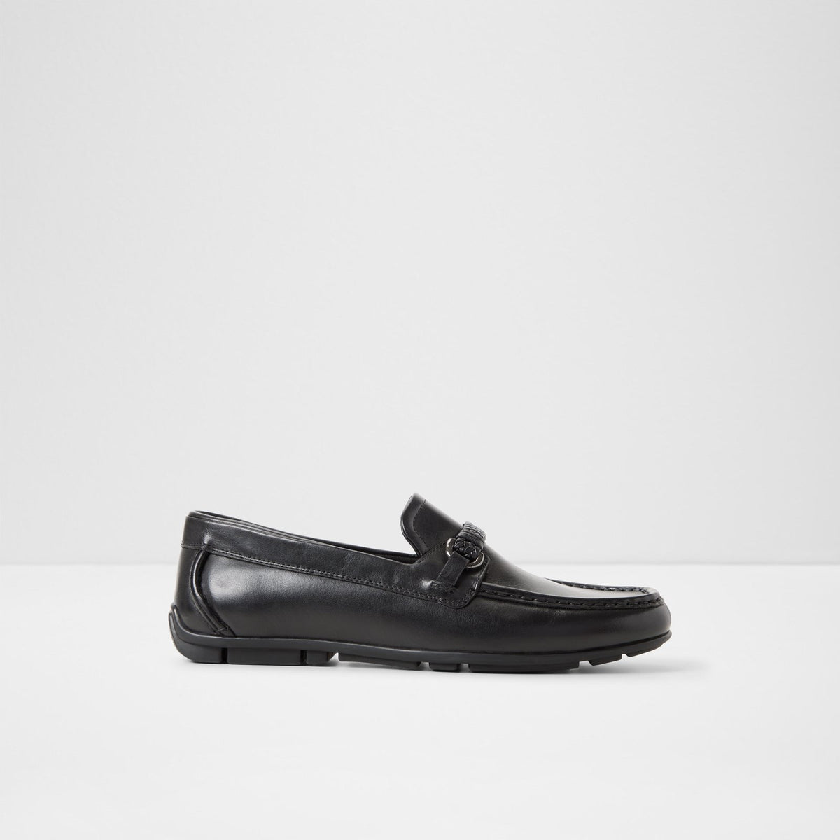 Ivor-In - Black - square image