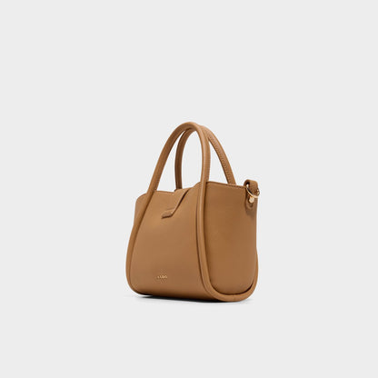 Kkristina - Camel - image 1