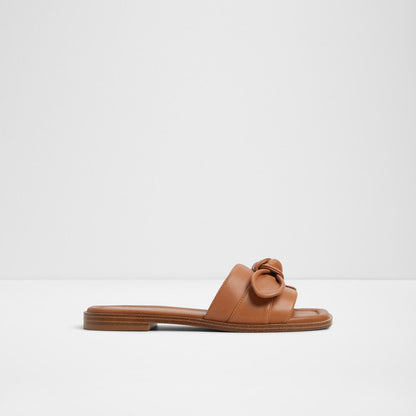 Lavinia - Brown - square image