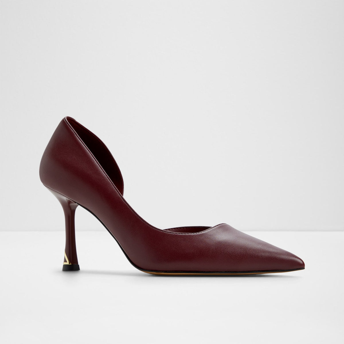 Livianna - Red - image 3
