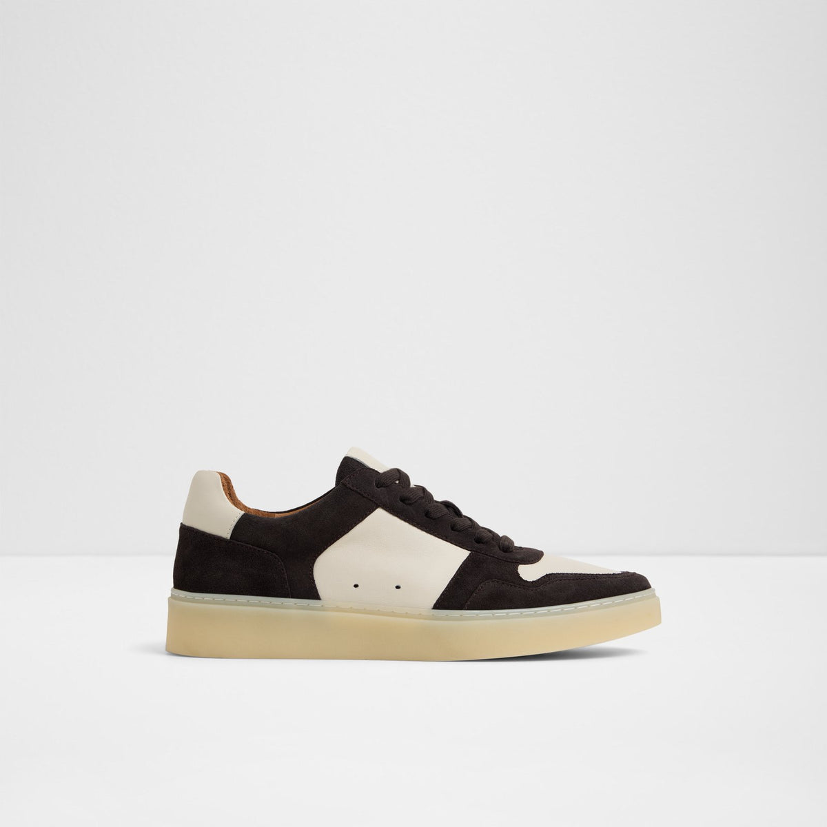 Montie - Ivory - square image