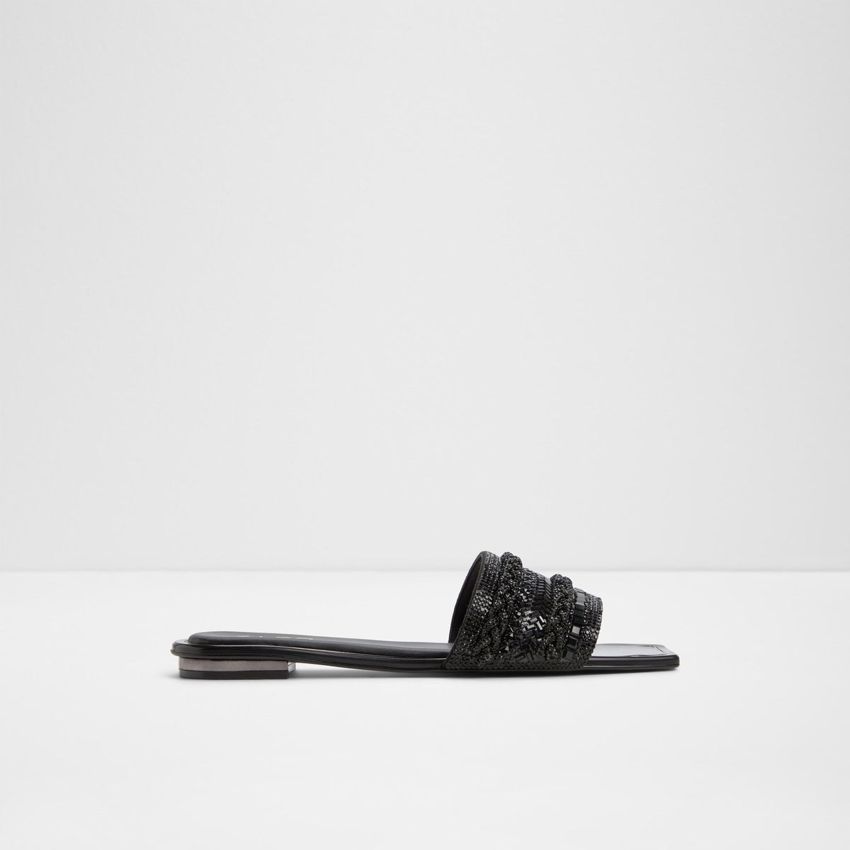 Navalia - Black - square image
