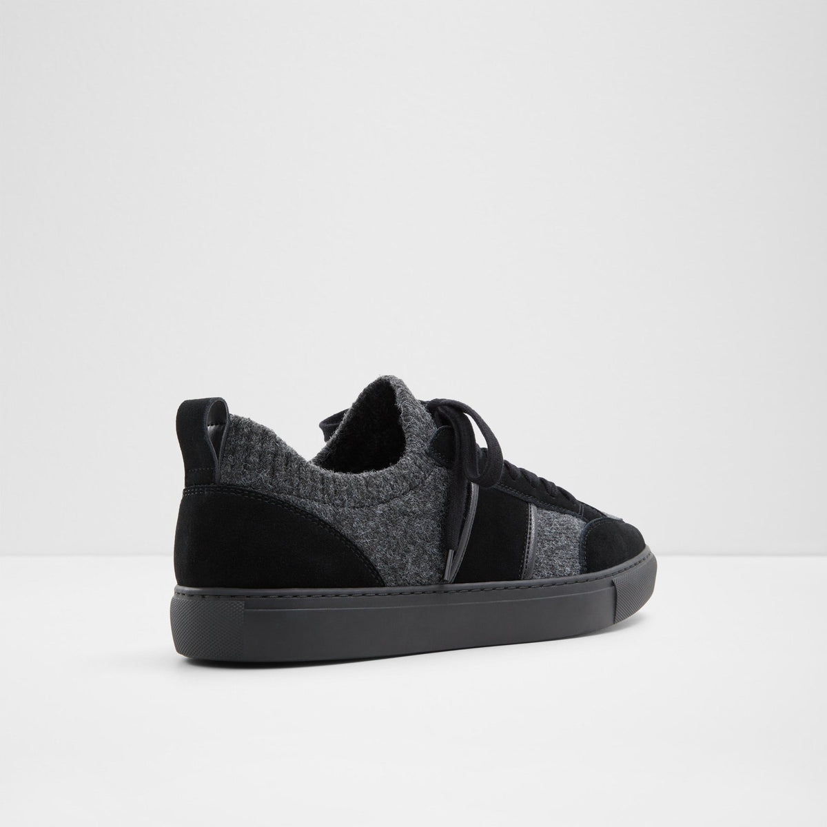 Owens - Black (001) - image 1