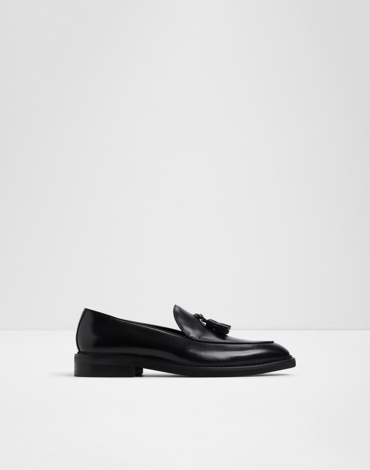 Portos - Black - alternate image