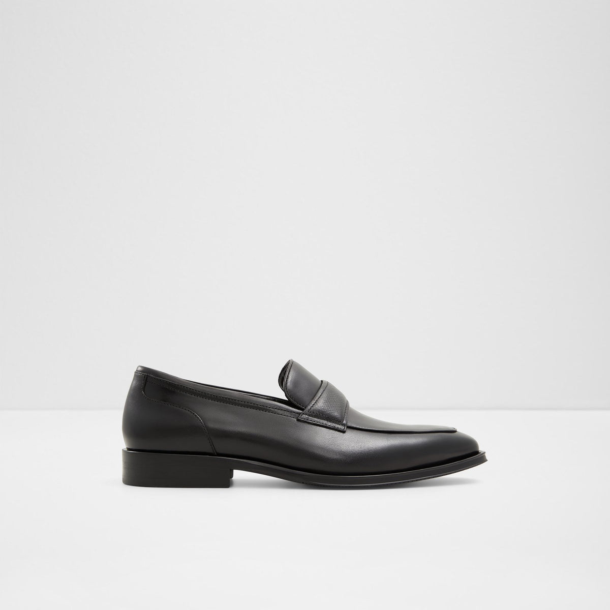 Seberg-In - Black - square image