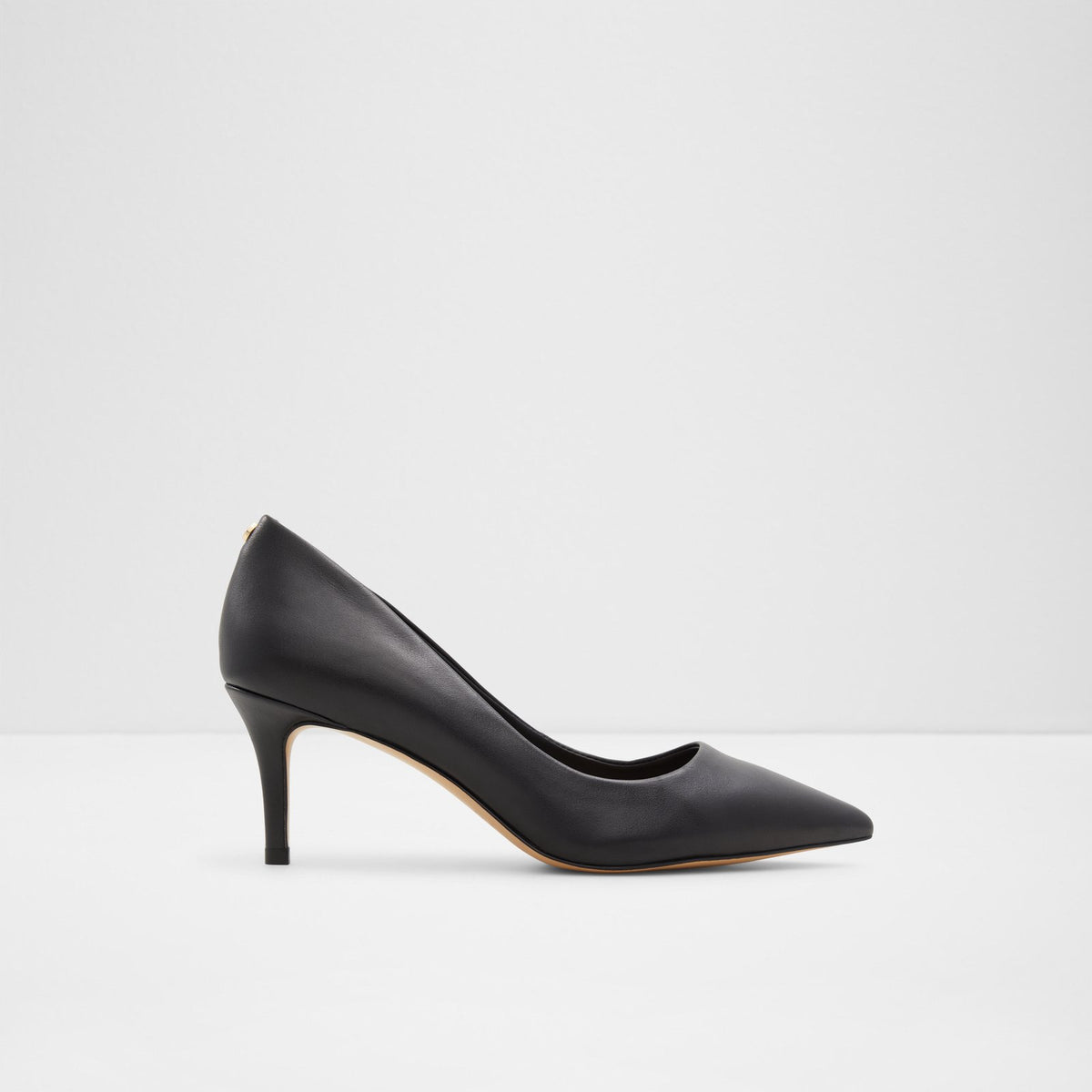 Stessylow - Black - square image