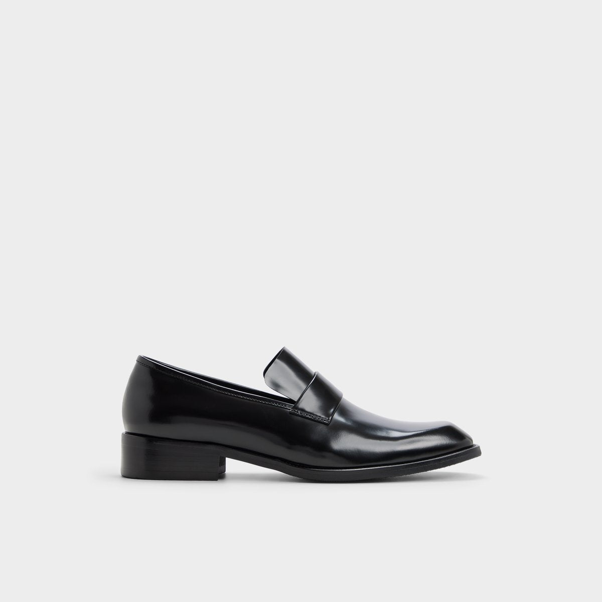 Theodor - Black - square image
