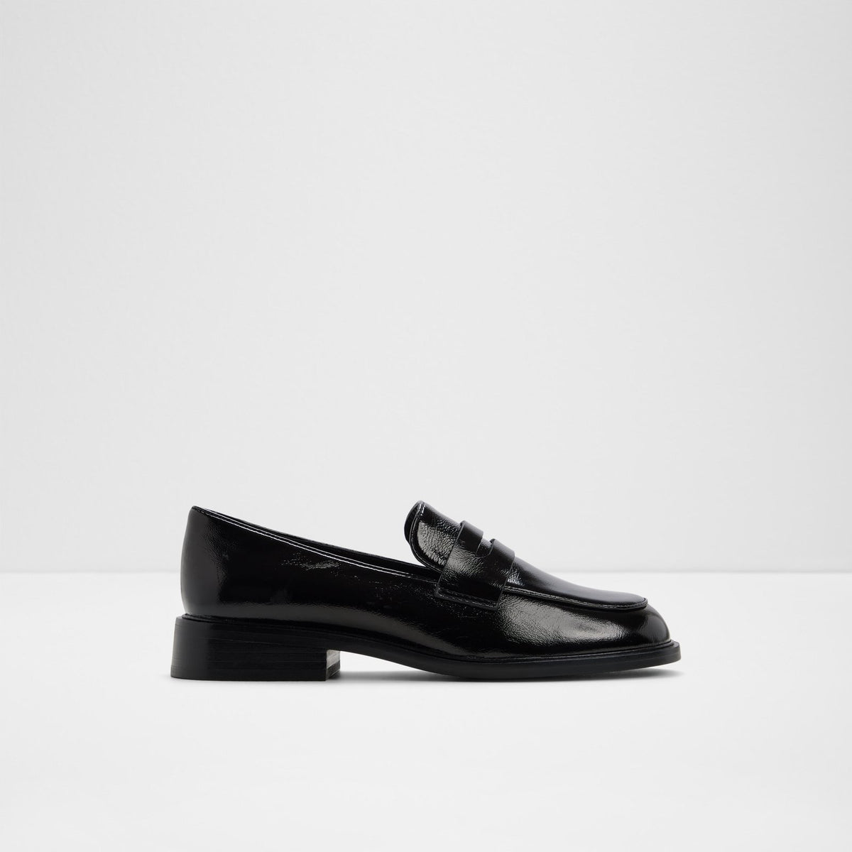 Valera - Black - square image